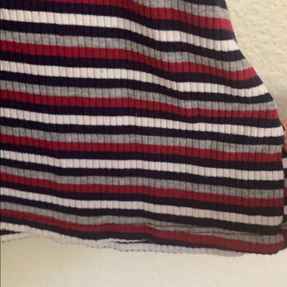 Ribbed Racerback Tank Top - Picture 4 of 6